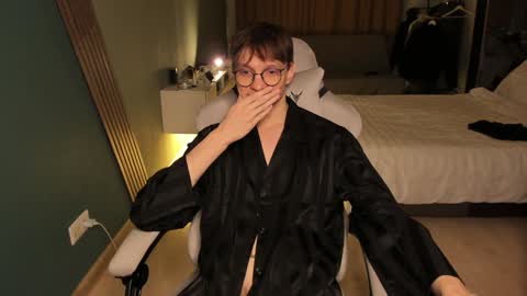 Romeo online show from January 14, 11:53 am