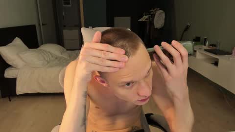 Romeo online show from February 14, 9:32 pm