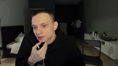 Romeo online show from February 28, 10:50 pm