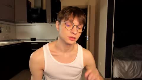 Romeo online show from September 10, 3:34 pm