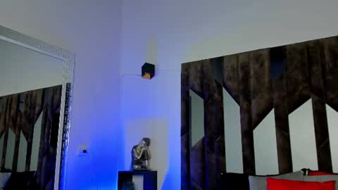 Snapshot of romeo_ricci1 chatting on July 7, 7:23 am Romeo Ricci online show from July 7, 7:23 am