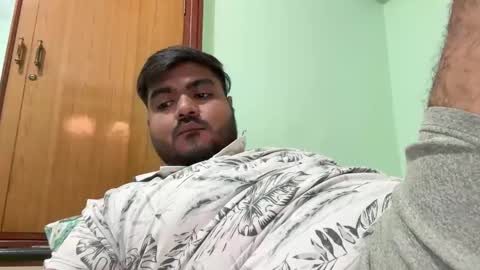 Snapshot of romeo_sam25 chatting on September 27, 10:31 am Romeo Sam online show from September 27, 10:31 am