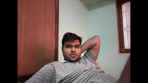 Romeo Sam online show from February 3, 6:22 am