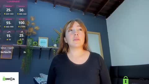 romi online show from October 8, 8:28 pm