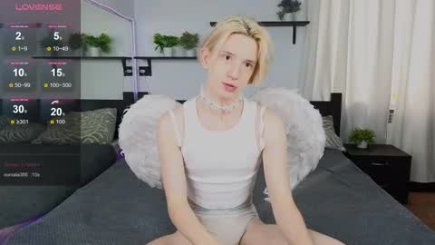 Snapshot of ron_vilsx chatting on November 2, 6:38 am ron vilsx online show from November 2, 6:38 am