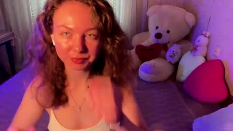 Elvi online show from April 10, 6:18 am