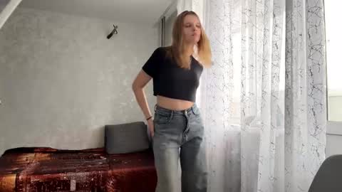 Snapshot of ronniencino chatting on March 14, 7:36 am Gabi online show from March 14, 7:36 am