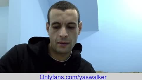 Snapshot of ronnispoto chatting on October 23, 12:10 am ronny online show from October 23, 12:10 am