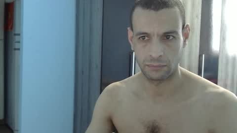 ronny online show from February 4, 9:20 pm