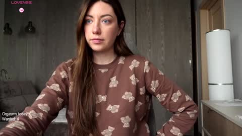 Snapshot of ronny_ponny chatting on February 4, 12:44 pm RonnyPonny online show from February 4, 12:44 pm