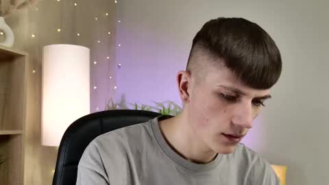 Rony online show from February 21, 7:15 pm