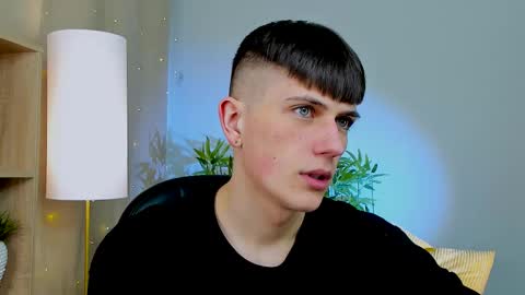 Rony online show from March 11, 7:42 pm