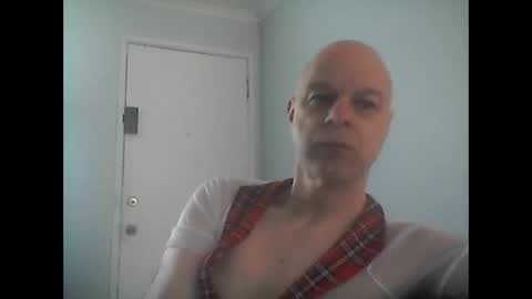 Snapshot of rooboy55 chatting on January 11, 5:12 am rooboy55 online show from January 11, 5:12 am