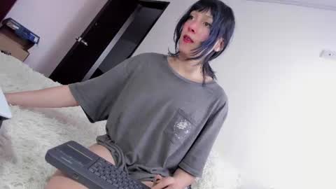 Twelve 3 Inst Twelve 312002 Twitter Room312 2002 online show from July 15, 2:44 pm
