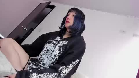 Twelve 3 Inst Twelve 312002 Twitter Room312 2002 online show from July 18, 5:17 pm