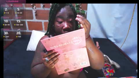 roos_veyker online show from October 25, 8:36 pm