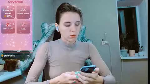 Snapshot of rosa843850 chatting on November 12, 7:57 pm rosa843850 online show from November 12, 7:57 pm