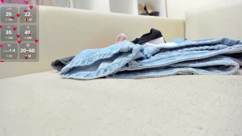 Snapshot of rosa_mariposa_ chatting on February 1, 1:09 pm Rosa online show from February 1, 1:09 pm