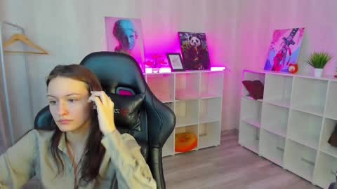 Viola online show from March 13, 8:10 am