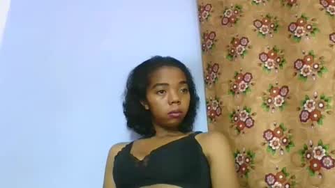 rosah225127 online show from April 24, 6:10 pm