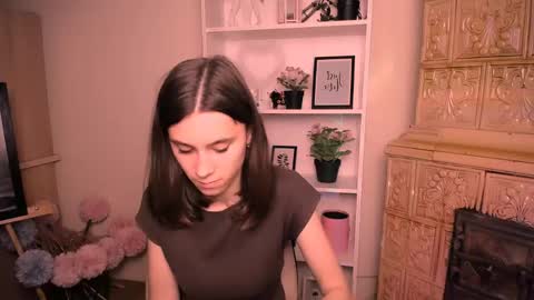 Rose online show from June 4, 7:03 am