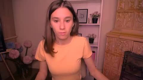 Snapshot of rosalais_ chatting on July 29, 6:11 am Rose online show from July 29, 6:11 am