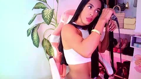Rosalinda online show from May 4, 5:36 am
