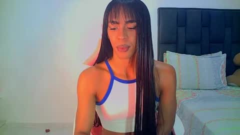 Rosalinda online show from May 31, 5:15 am