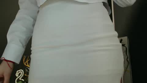 Snapshot of rosaline_ly chatting on May 24, 11:37 am Rosalina online show from May 24, 11:37 am