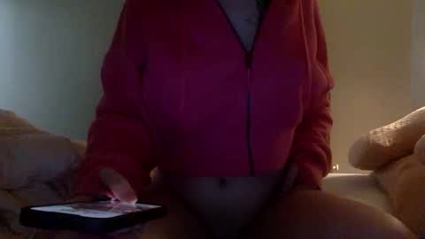 Snapshot of rose202555555 chatting on September 23, 10:18 am Rose online show from September 23, 10:18 am
