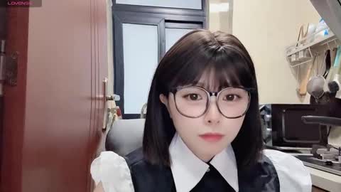 Snapshot of rose6688 chatting on November 4, 10:03 am rose online show from November 4, 10:03 am