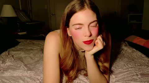 Snapshot of rose77782 chatting on December 19, 1:07 am rose77782 online show from December 19, 1:07 am