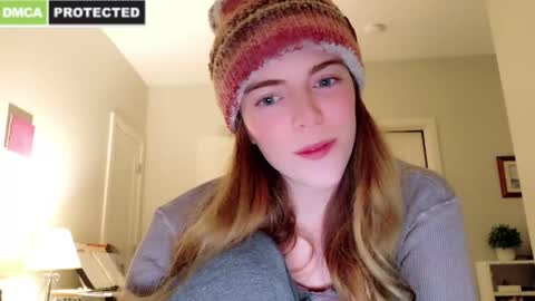 Snapshot of rose77782 chatting on December 21, 2:09 am rose77782 online show from December 21, 2:09 am