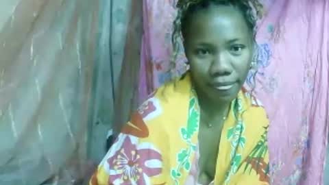 Snapshot of rose9794 chatting on June 22, 12:45 am Rose9794 online show from June 22, 12:45 am
