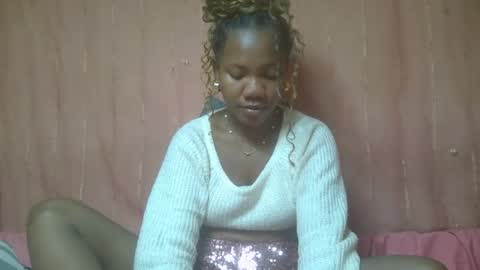 Snapshot of rose9794 chatting on June 23, 7:45 pm Rose9794 online show from June 23, 7:45 pm