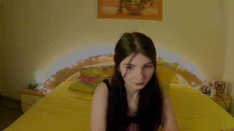 Snapshot of rose_2004 chatting on February 6, 10:00 pm Rose online show from February 6, 10:00 pm