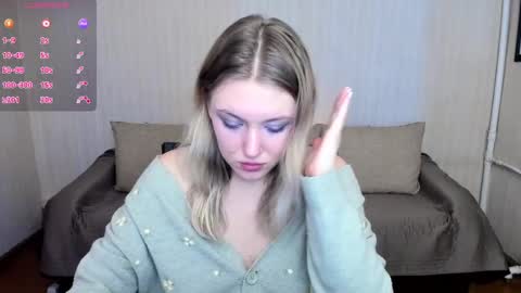 Snapshot of rose_brooks chatting on January 24, 8:11 pm Rose but u can call me princess online show from January 24, 8:11 pm