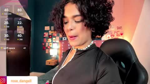 Rose online show from February 25, 6:42 pm