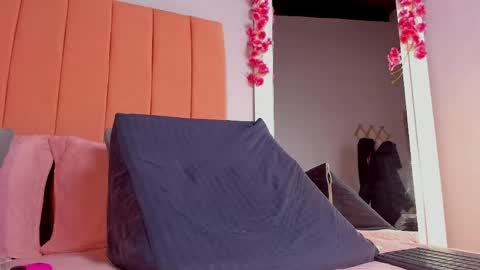 Rosse online show from April 27, 7:12 pm