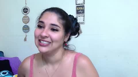 Snapshot of rose_towers4 chatting on March 21, 2:20 pm rose_towers4 online show from March 21, 2:20 pm