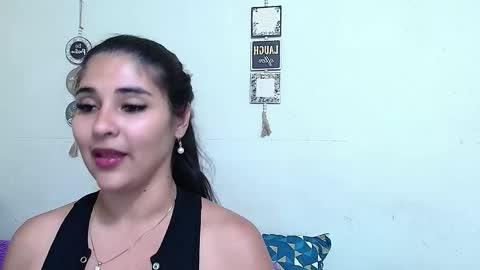 Snapshot of rose_towers4 chatting on April 12, 10:48 pm rose_towers4 online show from April 12, 10:48 pm