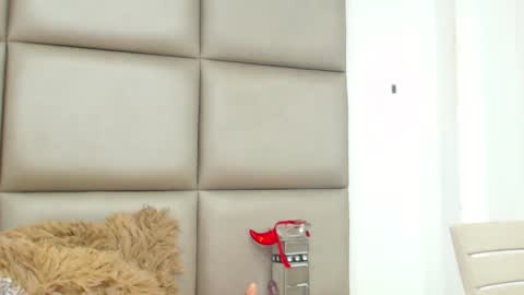 rose_valentiine online show from June 20, 12:41 pm