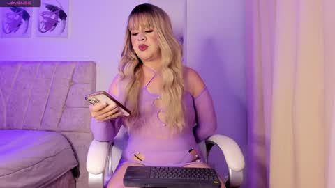   online show from January 21, 11:24 pm