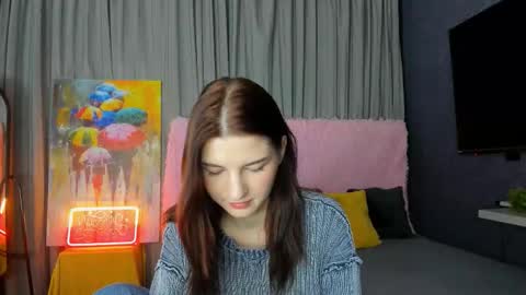 Snapshot of roseblanche2k chatting on December 22, 11:02 pm Florin online show from December 22, 11:02 pm