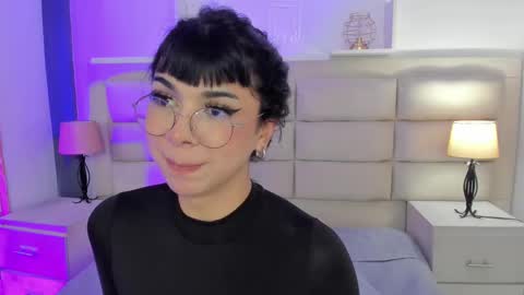 Rose online show from February 15, 7:06 pm