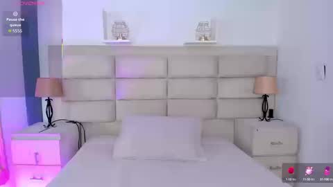 Rose online show from September 23, 1:14 pm