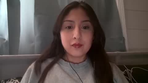 Snapshot of rosedahlia chatting on February 4, 4:15 am Dahlia Rose online show from February 4, 4:15 am