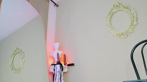 Snapshot of rosedelic chatting on March 3, 5:09 am rosedelic online show from March 3, 5:09 am