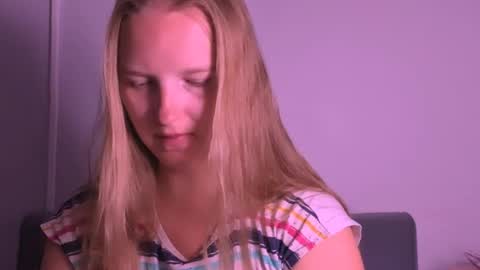 Rose online show from July 29, 6:44 am