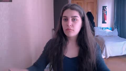 Snapshot of roselina_ chatting on March 11, 9:13 am Rose online show from March 11, 9:13 am